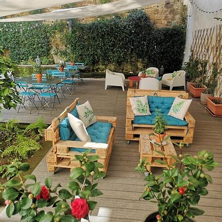 Borgo Vergini Garden B&B Napoli Dış mekan fotoğraf