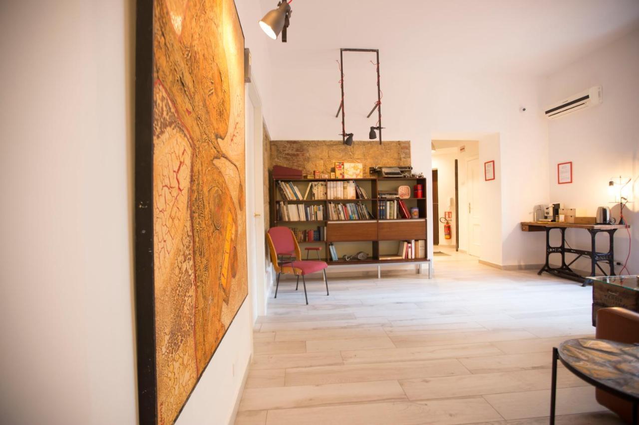 Borgo Vergini Garden B&B Napoli Dış mekan fotoğraf