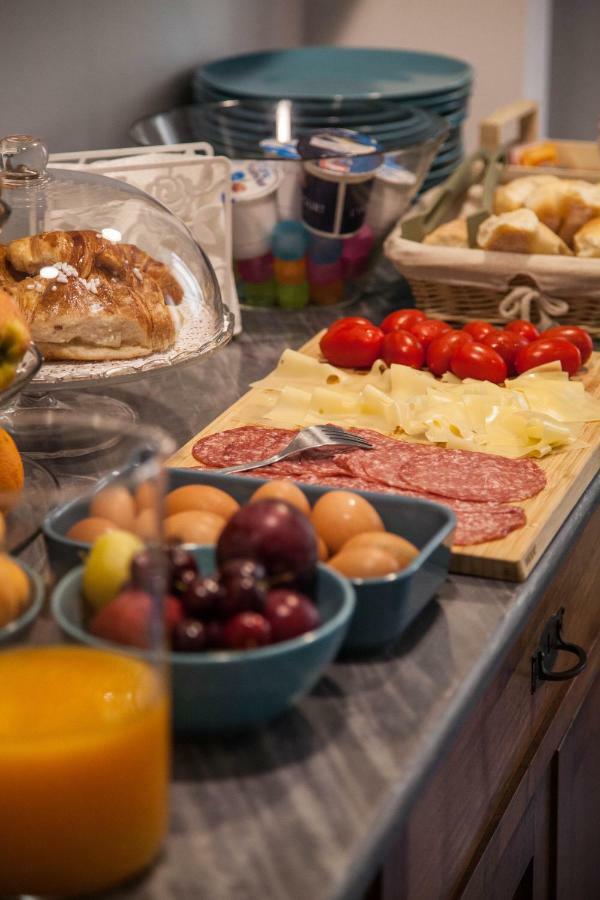 Borgo Vergini Garden B&B Napoli Dış mekan fotoğraf